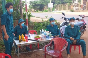 Buôn Ma Thuột dừng kinh doanh ăn uống vỉa hè 