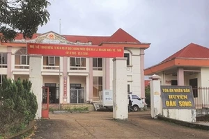 Lập khống 57 hồ sơ không có đương sự, 3 cán bộ tòa bị kỷ luật