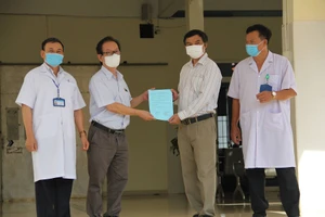 Bệnh nhân COVID-19 ở Đắk Lắk từng phải thở máy đã xuất viện