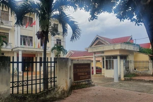 Cho thôi việc theo nguyện vọng Cục trưởng THA Dân sự Đắk Lắk