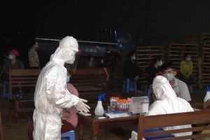  1 người dương tính SARS-CoV-2 ở bệnh viện, cách ly 9 nhân viên y tế