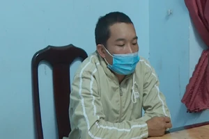 Thợ xây nhiều lần giao cấu với bé gái 14 tuổi