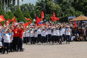 Buôn Ma Thuột: Học sinh lớp 9 và 12 được học trực tiếp