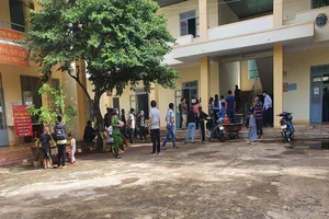 Người mẹ lý giải lý do khai tử cho con khi cháu vẫn còn sống