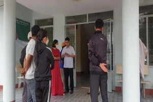 Xử phạt người mẹ ‘khai tử’ cho con khi còn sống