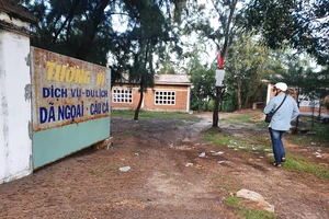 Bình Định yêu cầu xử lý dứt điểm xây dựng trái phép tại Ghềnh Ráng