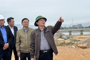 Bình Định: Sẽ thay cán bộ thụ động, chậm giải quyết công việc