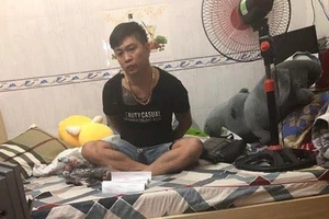 Bình Dương: Nhiều súng và ma túy ở nhà 'trùm' cho vay nặng lãi