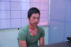 Tên cướp taxi ở Bình Dương bị tài xế tóm gọn