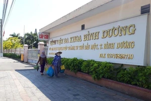 Bé sơ sinh tử vong sau sinh, người nhà tố bệnh viện tắc trách