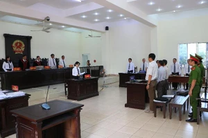 Cựu Giám đốc Sở địa chính Bình Dương phủ nhận cáo trạng