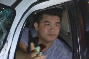 Đình chỉ công tác cán bộ lái xe CSGT gây tai nạn ở Bình Dương