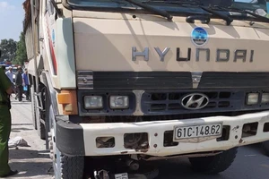 Bình Dương: Hai người phụ nữ bị xe cán chết thương tâm