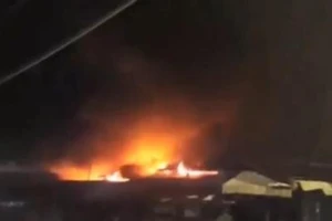 Điều tra nguyên nhân vụ cháy tại chợ Bình Long