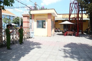 Chưa rõ nguyên nhân dân phòng bị đâm chết tại công an phường