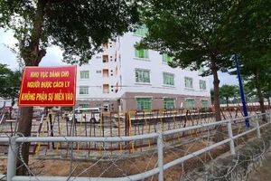 Bình Dương: Nam thanh niên rơi từ lầu 4 trong khu cách ly