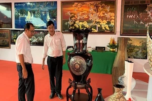 Nghề sơn mài Tương Bình Hiệp được bảo tồn và phát triển