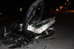 Bình Dương: Hai xe đấu đầu khiến 2 người tử vong