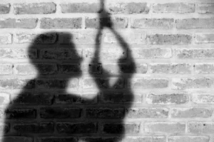 Bình Dương: Cựu phó công an xã treo cổ trong trụ sở