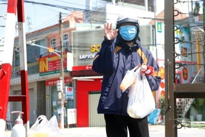 Đón tết trong khu vực bị phong tỏa: “Chỉ hơi buồn...”