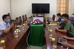 Giám đốc công ty bị phạt vì đăng tin sai về COVID-19