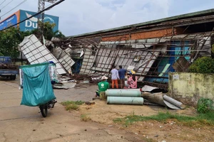 Bình Dương: Nhiều người bị thương do mưa lớn