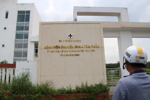 Bình Dương chuẩn bị bệnh viện dã chiến điều trị COVID-19 khoảng 200 giường