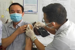 Bình Dương tiêm vaccine cho 18.000 công nhân