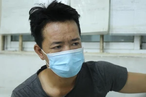 Tạm giữ hình sự kẻ đánh đập dã man bé trai 5 tuổi ở Bình Dương