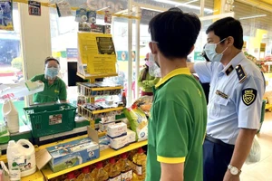 Bình Phước: Lập biên bản xử lý 9 cửa hàng Bách Hóa Xanh 