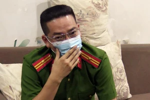 Kẻ giả công an ở Bình Dương lừa được khoảng 27 tỉ đồng