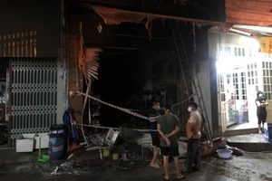 Cháy lớn ở Bình Dương, 3 người cùng nhà chết, 2 bị thương