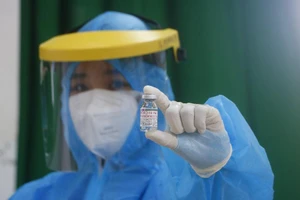  Bình Dương sẽ tiêm hơn 265.000 liều vaccine cho người dân từ ngày mai 