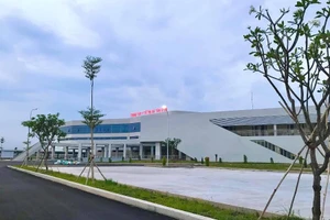 Khởi tố bác sĩ và giữ xe cấu kết tiêm vaccine lấy tiền ở Bình Dương