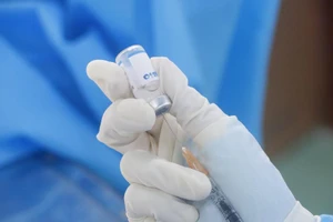 Bình Dương: Thông tin tiêm vaccine cho trẻ em là chưa đúng