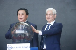 Bình Dương lập Trung tâm điều hành thông minh, ra mắt Cổng thông tin Tỉnh ủy 