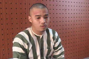 Hack facebook lừa 200 triệu đồng để đưa bạn gái đi du lịch