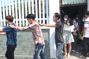 Bình Dương: Hàng chục thanh niên nam nữ phê ma túy bay lắc lúc rạng sáng