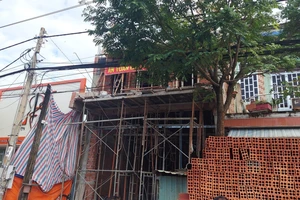 Bình Phước: 1 phụ nữ bị cháy nửa người sau tiếng nổ lớn