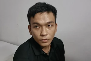 Bình Dương: 2 cầu thủ bóng đá bị trộm khoảng 600 triệu đồng