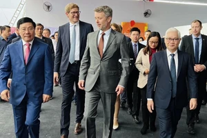 Thái tử Đan Mạch dự lễ khởi công nhà máy 1,3 tỉ USD của LEGO ở Bình Dương