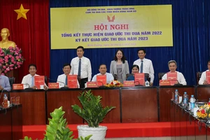 Phó chủ tịch nước Võ Thị Ánh Xuân chứng kiến 7 tỉnh ký giao ước thi đua