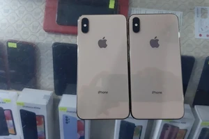 Nhóm thiếu niên giả mua điện thoại để giật