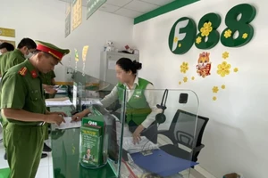 Bình Dương: Công an tiếp tục kiểm tra các cửa hàng của F88
