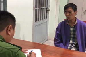 Nghi can khai: Đi cướp giật để lấy tiền đóng học phí cho con