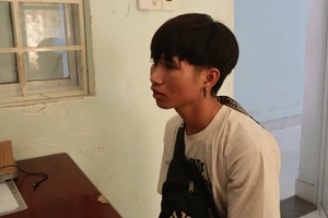 2 công nhân trộm xe của chính công ty mình làm việc