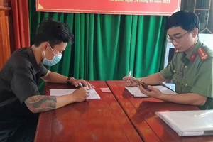 Bình Dương: Nam thanh niên bị phạt vì đăng clip sai sự thật vụ tấn công trụ sở xã ở Đắk Lắk