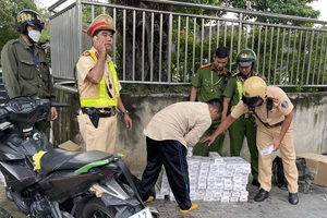 Bình Dương: Tổ 171 truy bắt người vận chuyển hàng cấm