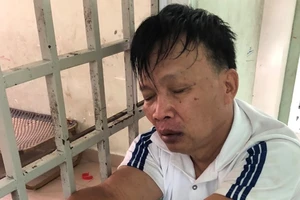 Bình Dương: Bắt gã xe ôm trói cô gái 18 tuổi giở trò đồi bại