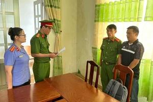 Bình Phước: Hai giám đốc xuất khống hóa đơn trị giá hơn 217 tỉ đồng bị bắt